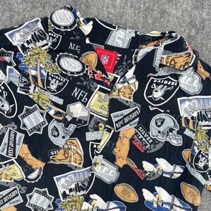 NFL Oakland Raiders Shirt Mens Medium Black All Over Print Hawaiian Button Up
